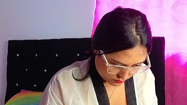 Sweet xuee18 online show from 01/28/25, 06:07