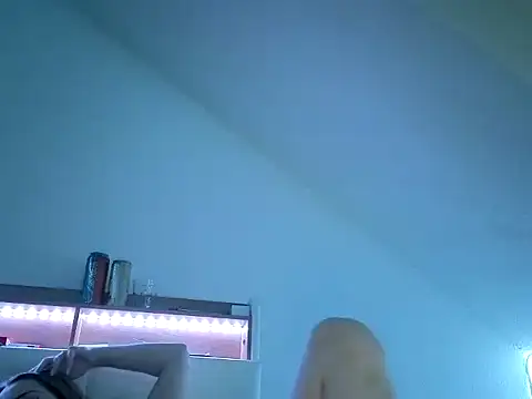 nicole77745 online show from 03/11/26, 04:02