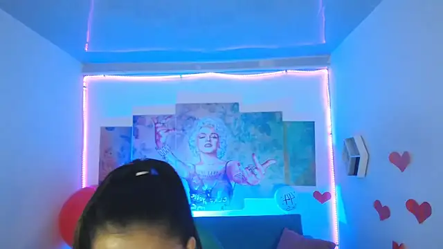 Snapshot of Sofi_hot_4m chatting on 03/15/25, 01:29 Sofi hot 4m online show from 03/15/25, 01:29