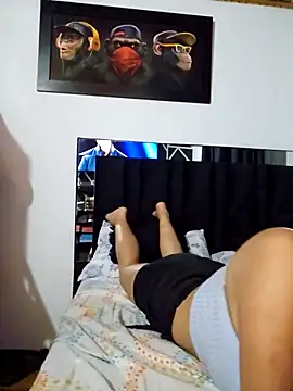 Snapshot of Sofi_hot_4m chatting on 11/09/25, 01:15 Sofi hot 4m online show from 11/09/25, 01:15