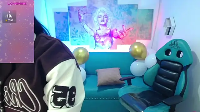 Sofi hot 4m online show from 02/19/26, 09:49