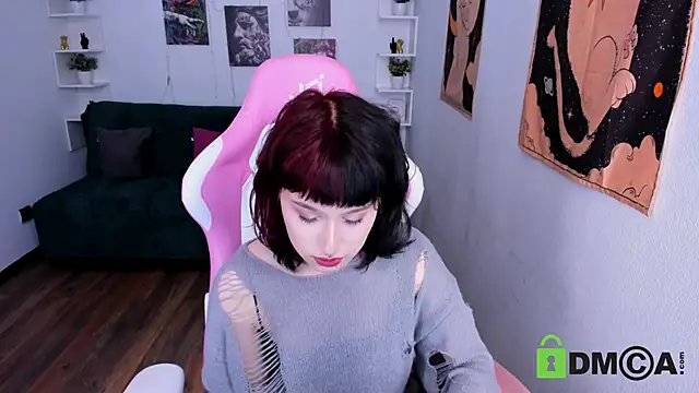 Snapshot of ElizaNik_ chatting on 03/14/25, 01:37 ElizaNik online show from 03/14/25, 01:37