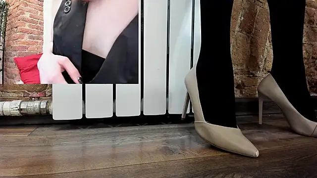 ElizaNik  online show from 03/21/26, 11:08