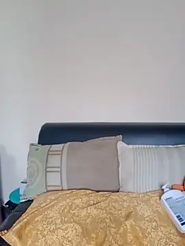 Lunavega1 online show from 02/11/26, 04:12