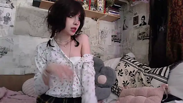 cloudgirrl online show from 04/08/26, 03:56