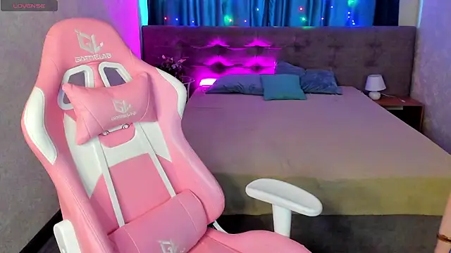 Christy Little online show from 02/11/25, 08:05