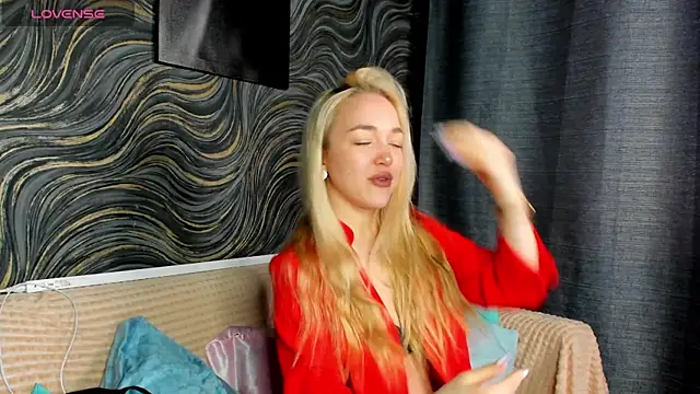 Christy Little online show from 03/15/25, 08:15