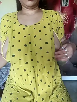 Sneha gril online show from 10/08/25, 03:04