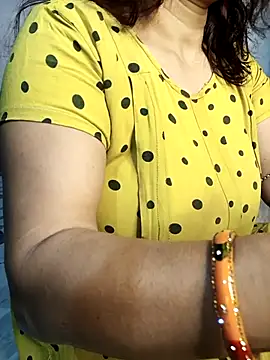 Sneha gril online show from 03/24/26, 05:18