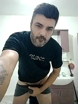 hot man eray online show from 09/23/25, 09:18