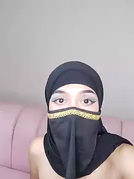 Aaliyah Salma online show from 01/22/25, 01:31