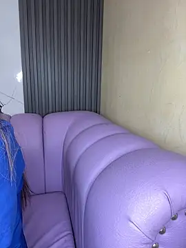 Aaliyah Salma online show from 04/05/26, 04:04