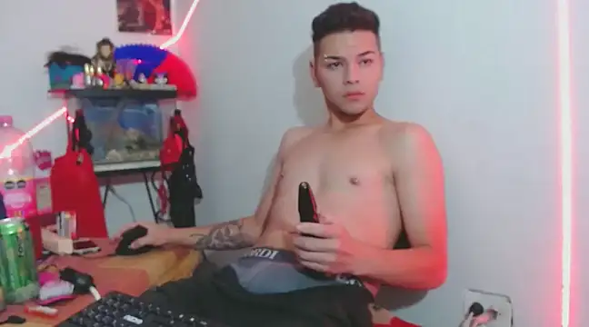 MarceloMilk online show from 12/28/24, 06:39