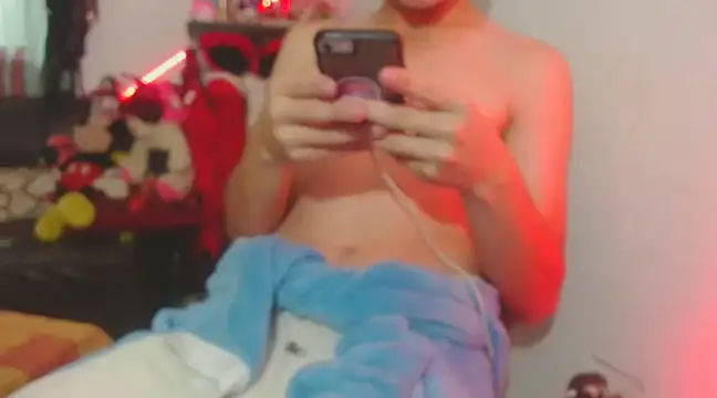 MarceloMilk online show from 12/29/24, 05:22