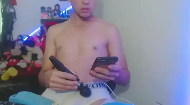 MarceloMilk online show from 12/29/24, 08:26