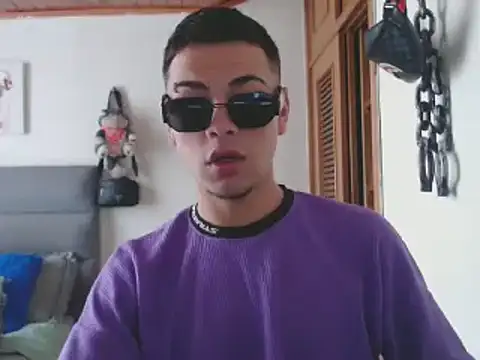 MarceloMilk online show from 01/30/25, 01:31