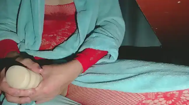 MarceloMilk online show from 02/17/25, 04:42