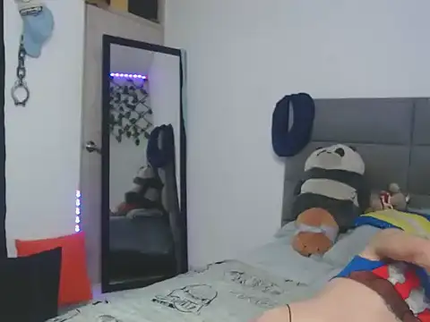 MarceloMilk online show from 10/08/25, 05:05