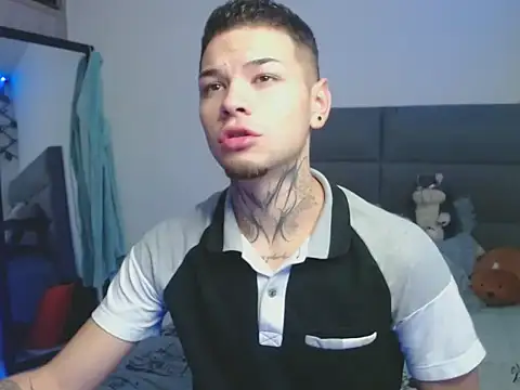 MarceloMilk online show from 10/14/25, 05:19