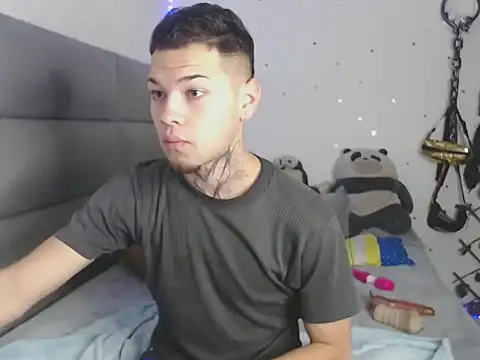 MarceloMilk online show from 10/22/25, 05:30