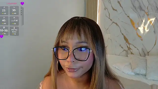 Snapshot of RachellEbony chatting on 05/11/26, 02:01 RachellEbony online show from 05/11/26, 02:01