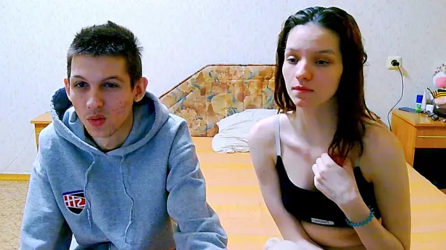 Snapshot of Ivy_Lester chatting on 03/04/25, 05:45 Ivy Lester online show from 03/04/25, 05:45