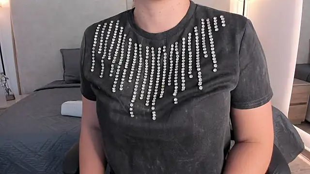 Saori newman online show from 03/10/26, 11:37