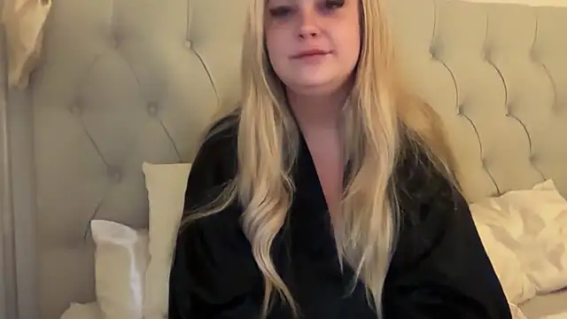 blairbella online show from 10/27/25, 05:00