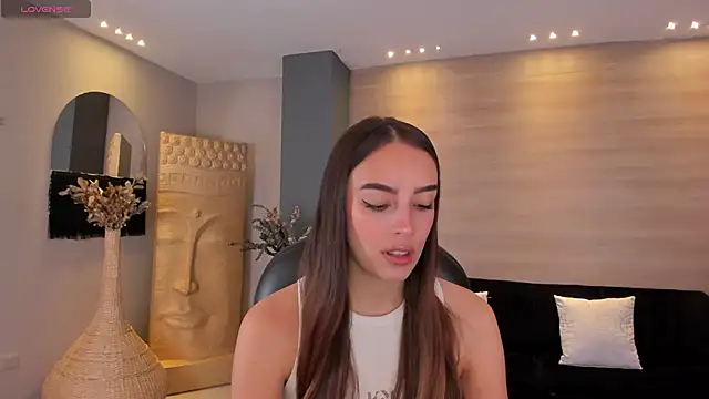 KaiaFerreira online show from 02/25/25, 12:13