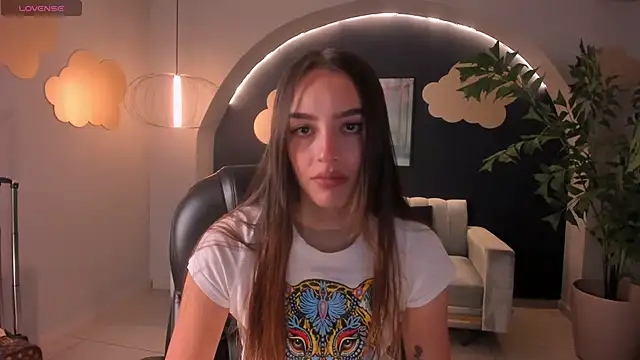 KaiaFerreira online show from 03/07/25, 12:12