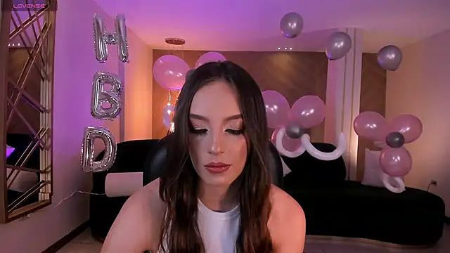 KaiaFerreira online show from 03/10/25, 12:59