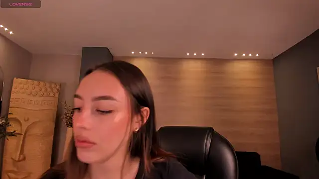 KaiaFerreira online show from 03/12/25, 11:53