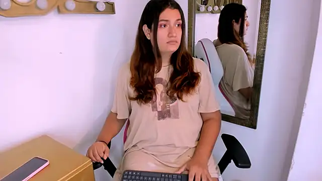 Valery Maravilla  online show from 01/05/25, 08:10