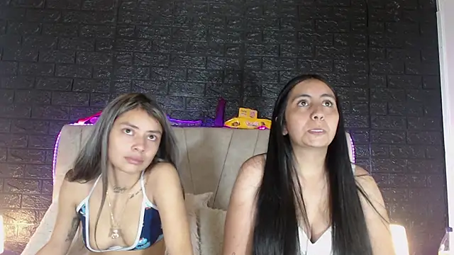  lesbi hard 69 online show from 10/29/25, 04:53