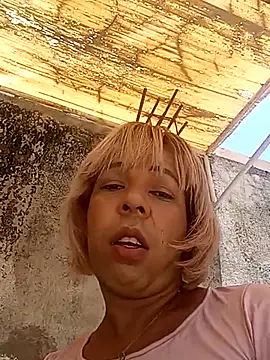 blondebitchlitle online show from 09/15/25, 03:34