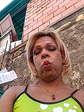 blondebitchlitle online show from 09/28/25, 06:57