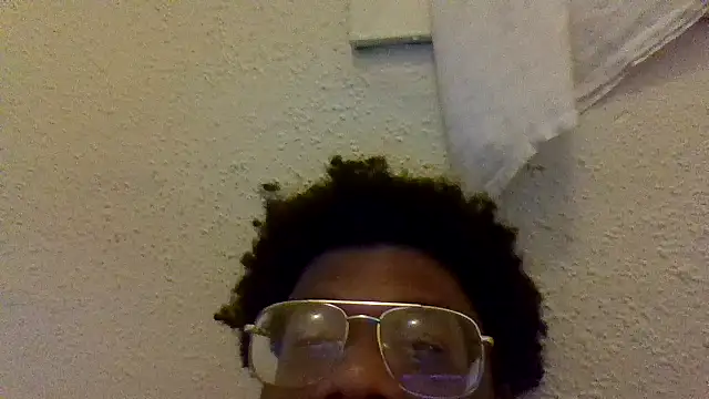 dvaughn3117 online show from 04/18/26, 03:32