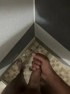 mylovetr1 online show from 12/19/24, 05:29