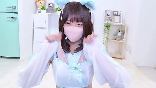 Snapshot of aki_zzz chatting on 01/02/25, 01:19 aki zzz online show from 01/02/25, 01:19