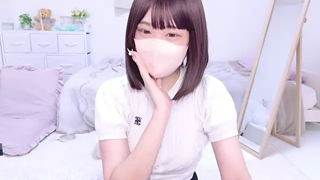 Snapshot of aki_zzz chatting on 03/02/25, 10:14 aki zzz online show from 03/02/25, 10:14