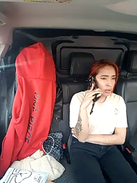 Snapshot of alexxxa69 chatting on 03/11/25, 03:23 alexxxa69 online show from 03/11/25, 03:23