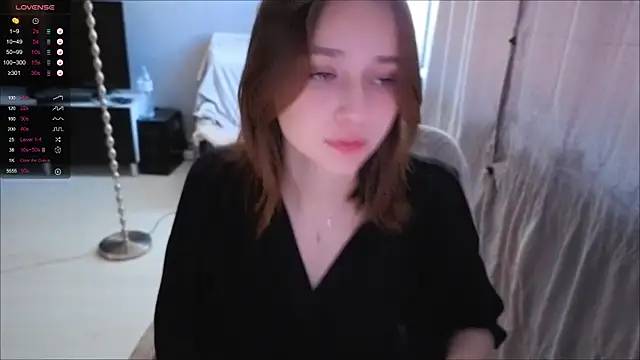 Snapshot of SweetLinaa chatting on 04/27/26, 01:31 SweetLinaa online show from 04/27/26, 01:31