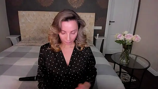 AllisonWilliams online show from 10/15/25, 05:13