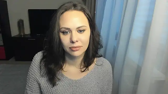 MollyCheiz online show from 11/21/25, 01:10