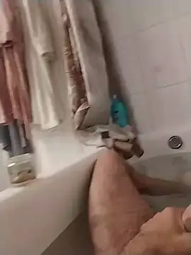 Snapshot of kisandgioni chatting on 10/29/25, 07:48 kisandgioni online show from 10/29/25, 07:48