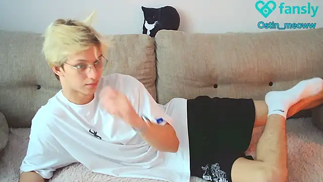 Ostin meow online show from 01/19/25, 07:36