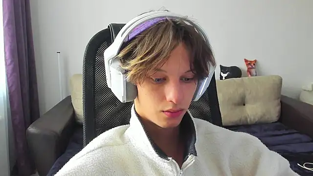 Ostin meow online show from 10/07/25, 07:05