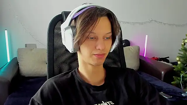 Ostin meow online show from 01/08/26, 06:16