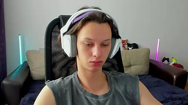 Ostin meow online show from 02/28/26, 07:53