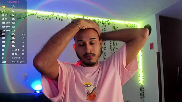 Snapshot of Raf_brunette chatting on 01/04/25, 12:38 Raf brunette online show from 01/04/25, 12:38